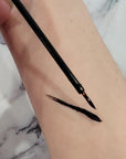 Image démonstrateur de l'applicateur jetable pour eye-liner ARTIST