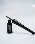 Image du Eyeliner liquide ARTIST avec le pinceau