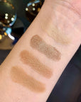 Image swatchs des fards de la palette Terre