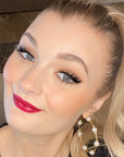 image d'un visage avec faux-cils