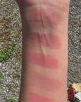 Démonstration vidéo des teintes de rouge à lèvres ARTIST beige froid
