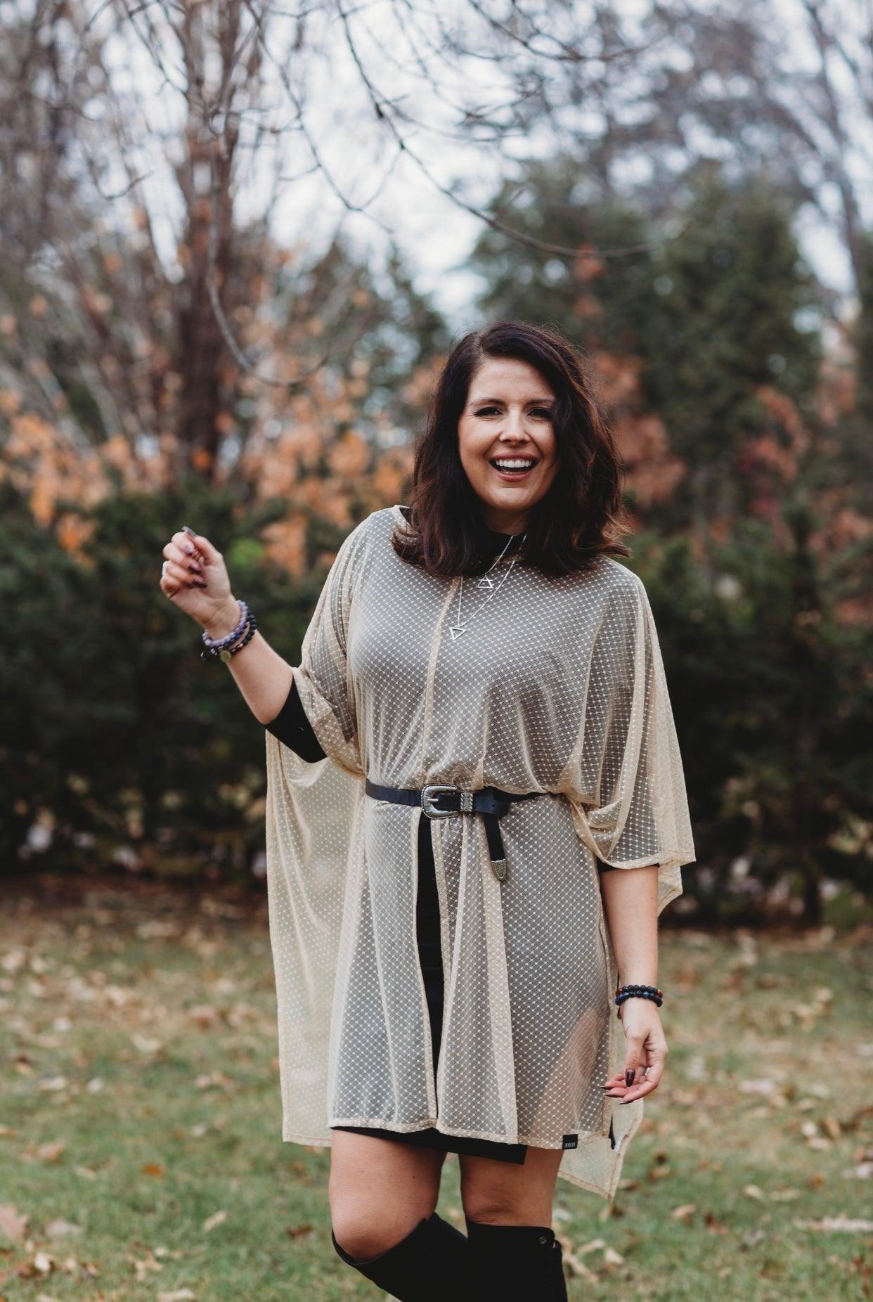 Poncho fermé JOELLE COLLECTION -Filet beige à pois