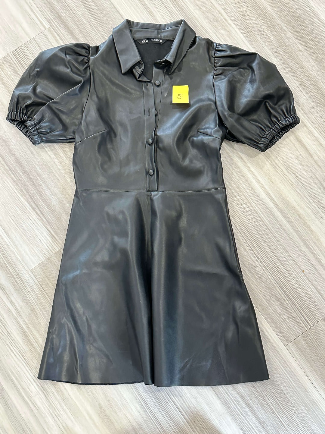 Robe 5