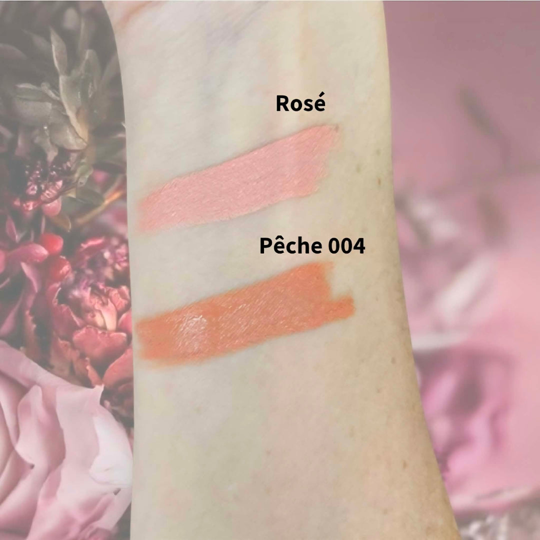 image couleur de cache-cernes sur un bras