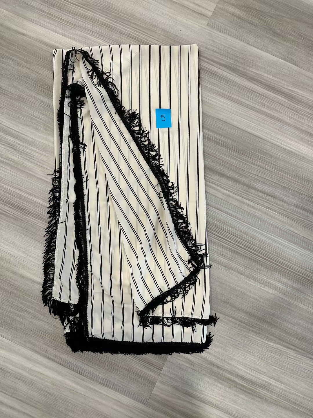 Poncho 5