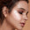 image de l'illuminateur en crème ARTIST 50 sur un visage