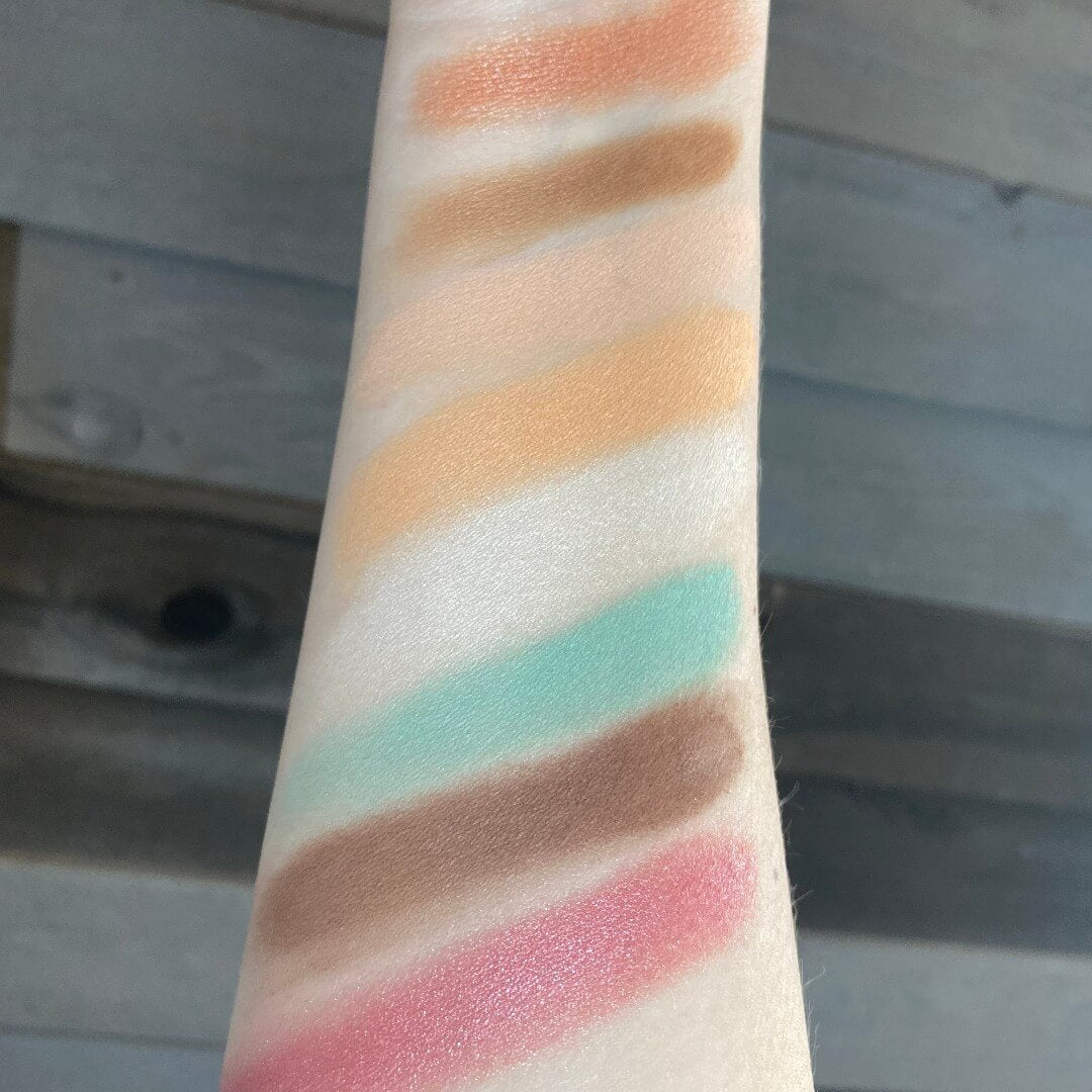 Swatch de la palette de maquillage Isabelle ARTIST