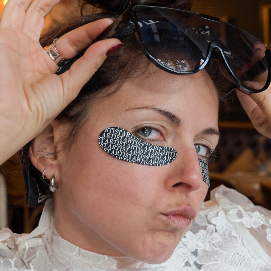 Image de Marilyn avec les timbres contour des yeux en silicone réutilisable ARTIST