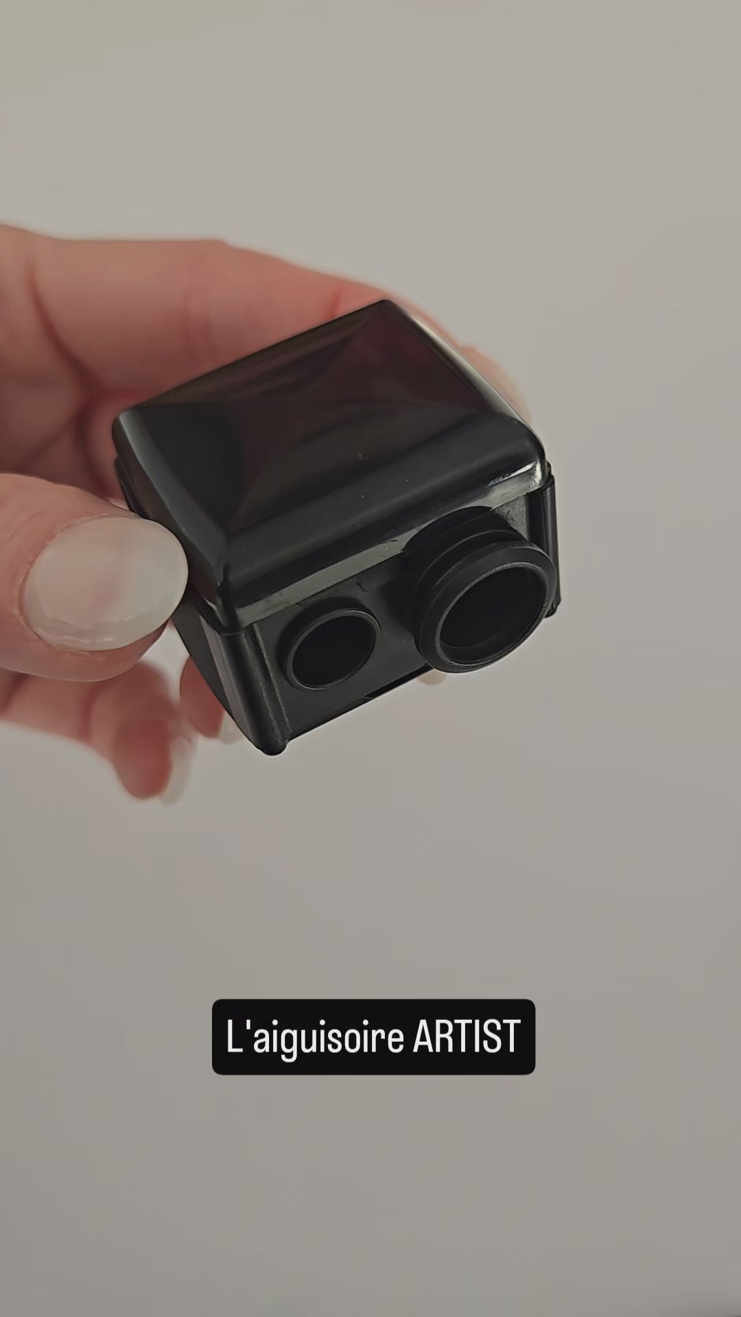 Vidéo de l'aiguisoir à crayons ARTIST