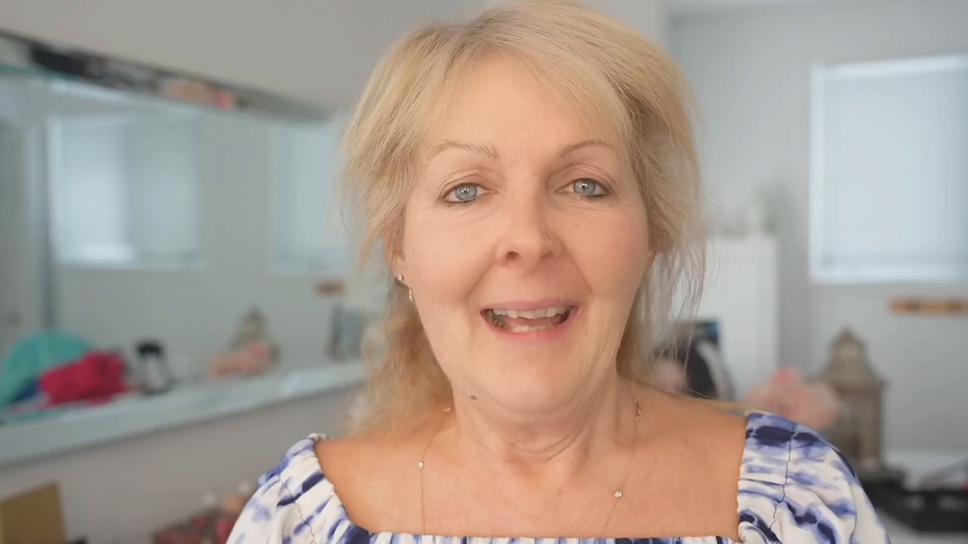 Vidéo explicatif sur l'utilisation du recourbe cils par Mamilie